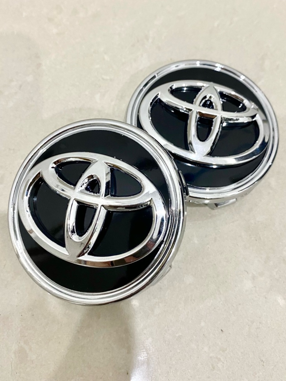 Glossy Black Wheel Center Caps Chrome Trim Hub Covers Set of 2 Toyota Style